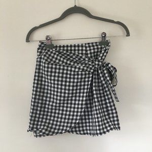 NEW Black & White Gingham Wrap Skirt